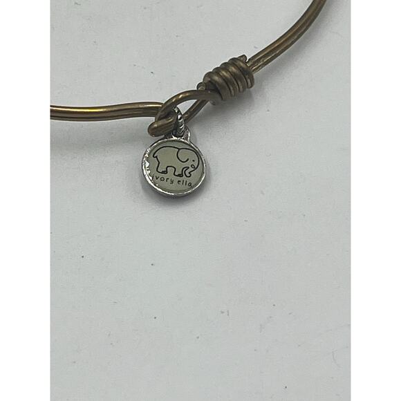 Luca + Danni Lucky Elephant Brass
Bangle Hook Closure Wire Bracelet USA - Picture 5 of 7
